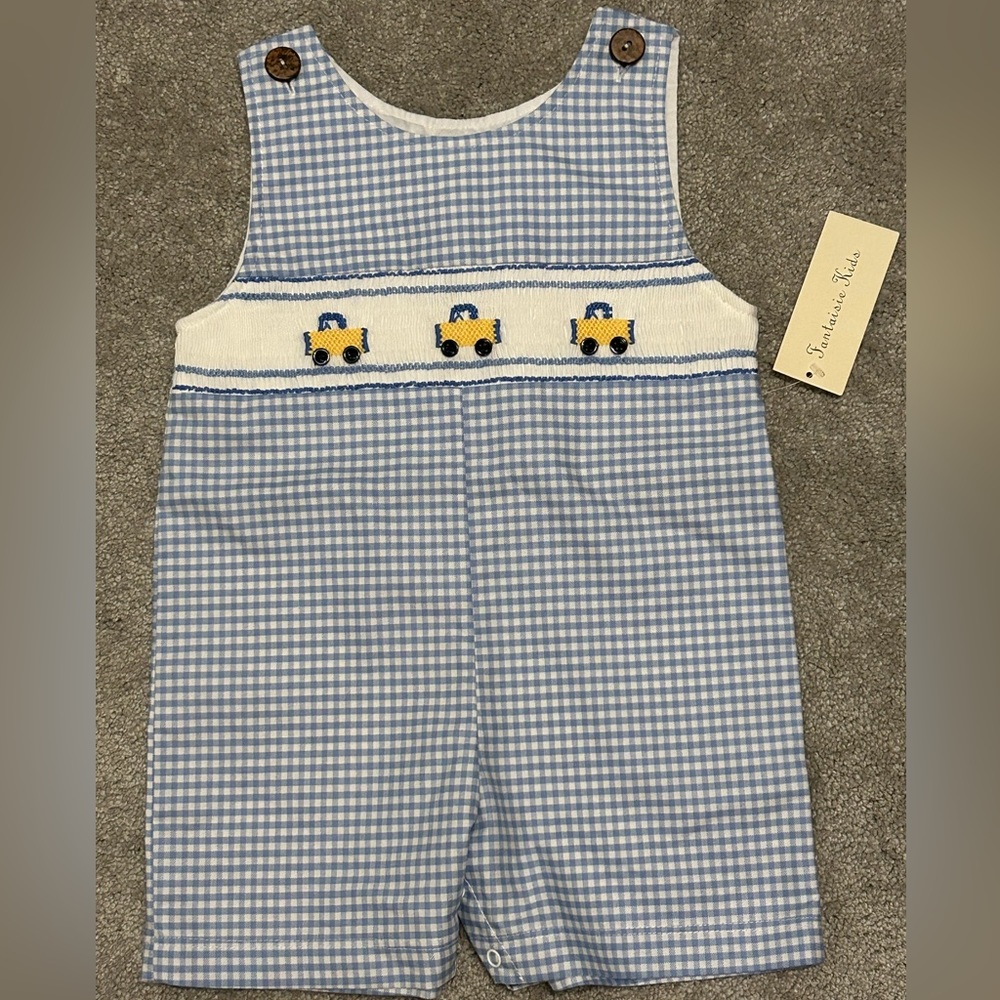 NWT Fantaisie Kids smocked romper. Size 2t.